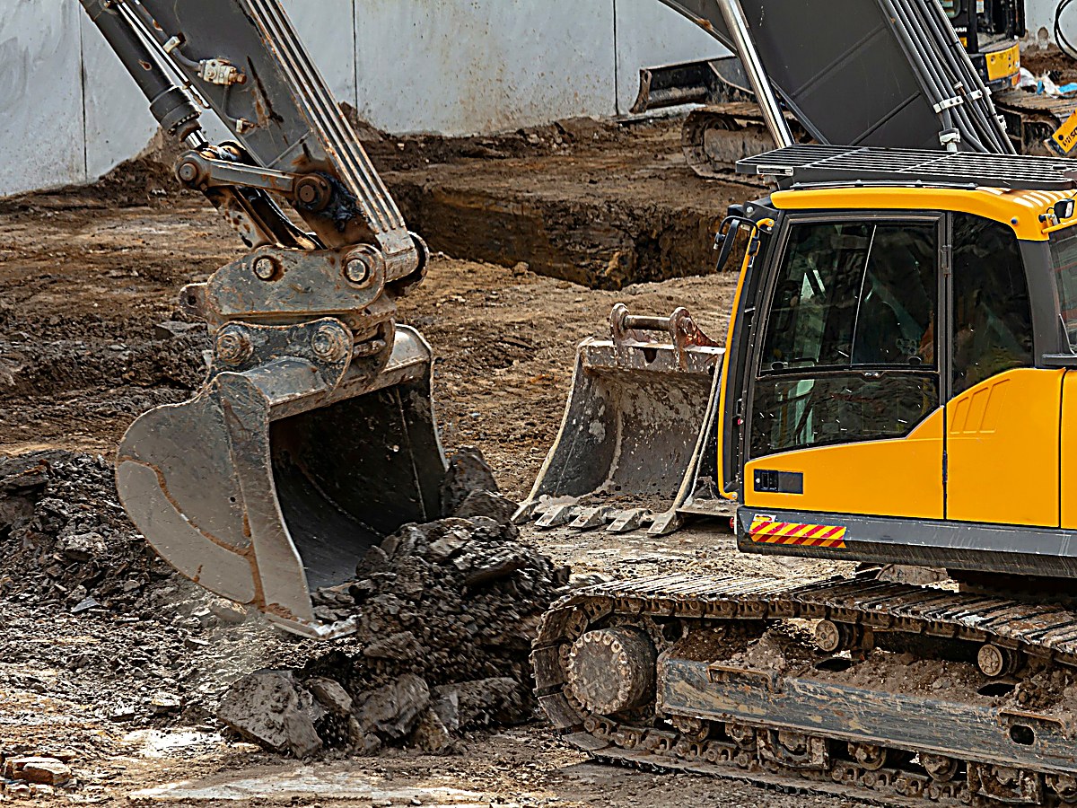 Large-scale excavation